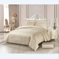 Nice design polyester heavy weight chenille jacquard bedding